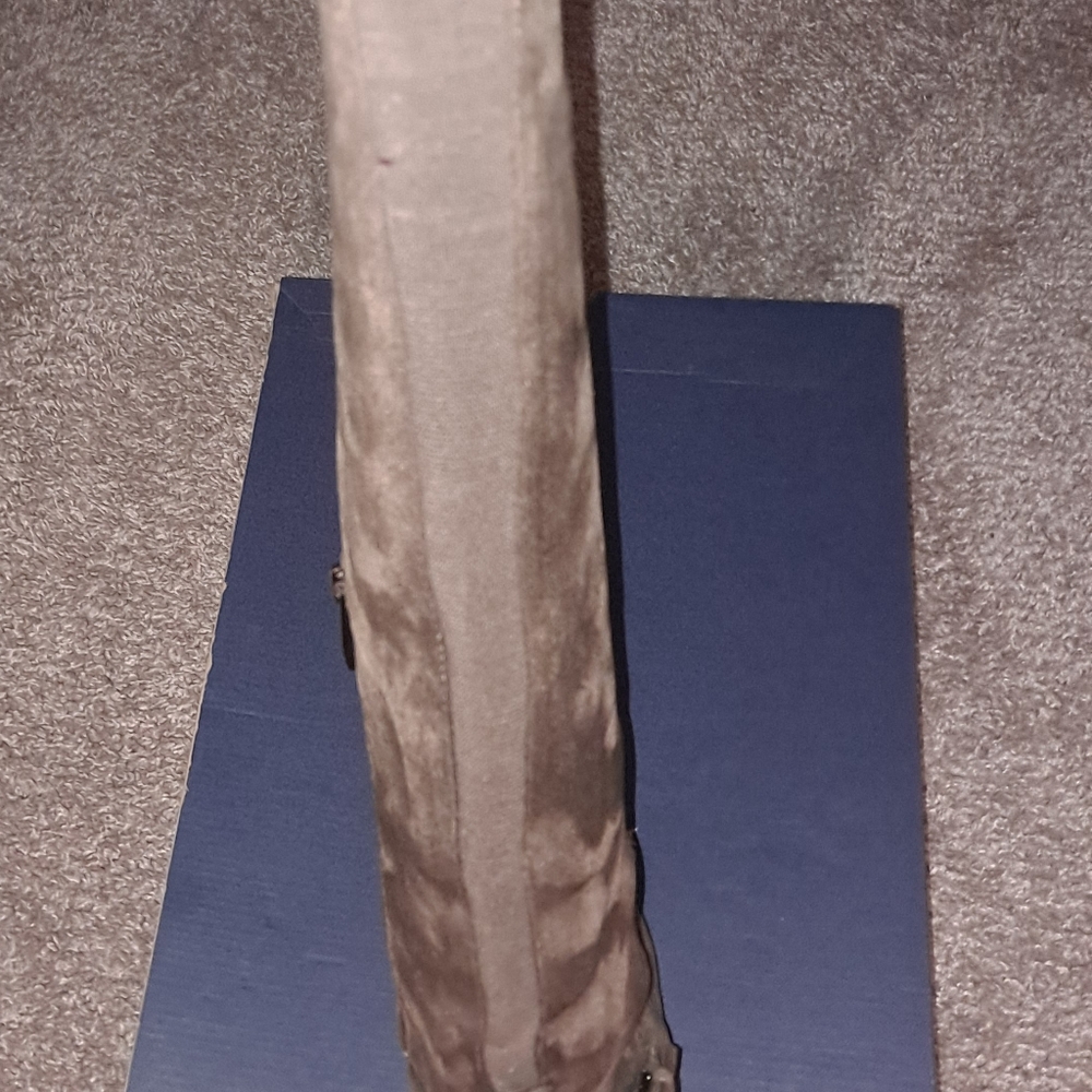 Boots - Picture 2 of 16